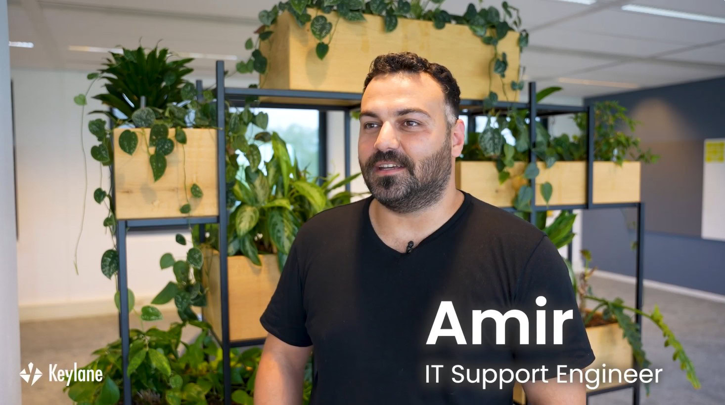 Amir working remotely during his work-abroad month in Madrid